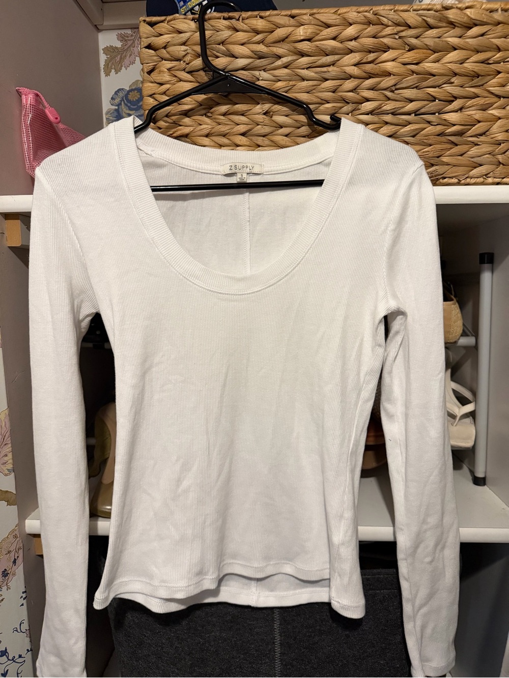 Z Supply White Scoop Neck Ribbed Long Sleeve Top